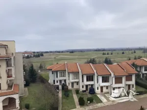 Prodej bytu 3+kk, Balčik, Bulharsko, 102 m2
