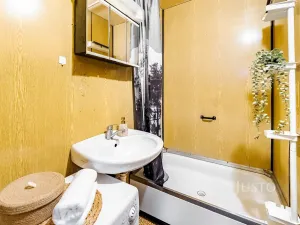 Prodej bytu 1+1, České Budějovice, N. Frýda, 41 m2