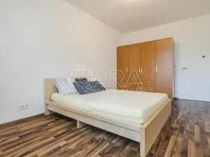 Pronájem bytu 2+kk, Praha, 54 m2