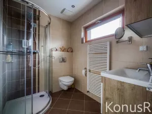 Prodej rodinného domu, Praha - Pitkovice, Lošáková, 137 m2