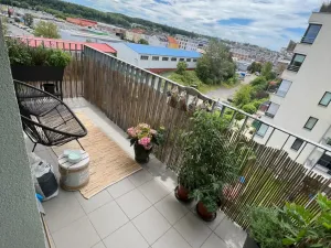 Pronájem bytu 2+kk, Praha - Vysočany, Sousedíkova, 48 m2