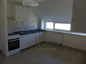 Pronájem bytu 3+1, Nový Bor - Arnultovice, Gen. Svobody, 78 m2