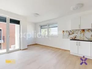 Pronájem bytu 1+kk, Zlín, Mostní, 27 m2