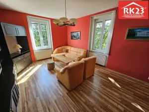 Prodej bytu 2+1, Mariánské Lázně, Nádražní náměstí, 73 m2