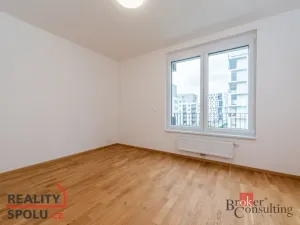 Pronájem bytu 2+kk, Praha - Vysočany, Smržových, 52 m2