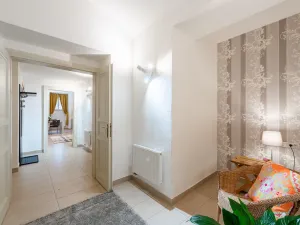 Prodej bytu 2+kk, Praha - Nové Město, Hálkova, 54 m2