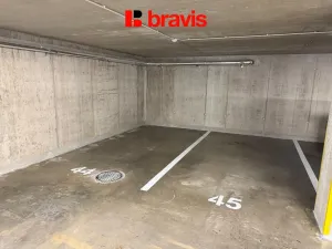 Pronájem garáže, Brno - Maloměřice, Wágnerova, 13 m2