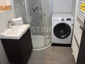 Pronájem atypického bytu, Zlín, Zahradní, 46 m2