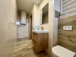 Prodej bytu 2+1, Slavče, 72 m2