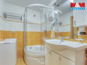 Prodej bytu 3+kk, Šestajovice, Komenského, 78 m2