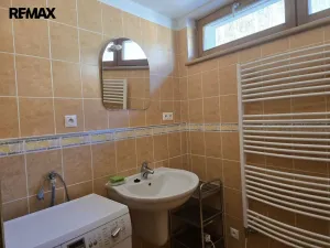 Pronájem bytu 2+kk, Karlovy Vary, Na Vyhlídce, 52 m2