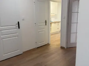 Pronájem bytu 3+1, Praha - Žižkov, Na Jarově, 69 m2