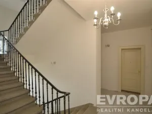 Pronájem bytu 2+kk, Praha - Karlín, Peckova, 55 m2