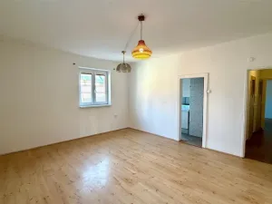 Pronájem bytu 2+1, Cheb, Jakubská, 56 m2