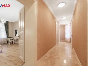 Prodej bytu 3+1, Karlovy Vary, Dr. Davida Bechera, 124 m2