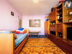 Prodej bytu 2+1, Volary, Sídl. Míru, 65 m2