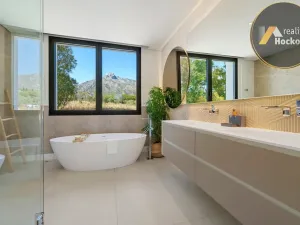 Prodej vily, Marbella, Španělsko, 611 m2