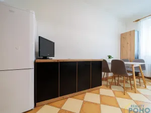 Pronájem bytu 2+1, Praha - Žižkov, Biskupcova, 69 m2