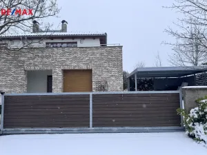 Prodej rodinného domu, Jesenice - Zdiměřice, V Podlesí, 184 m2