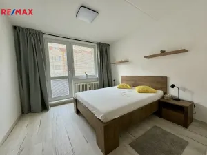 Prodej bytu 2+1, Třebíč - Nové Dvory, Jar. Haška, 52 m2