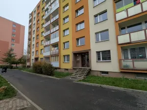Pronájem bytu 1+1, Chomutov, Písečná, 36 m2