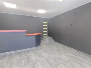 Pronájem obchodního prostoru, Praha - Štěrboholy, Výrobní, 62 m2