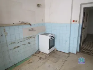 Prodej bytu 3+1, Kralovice - Trojany, 78 m2