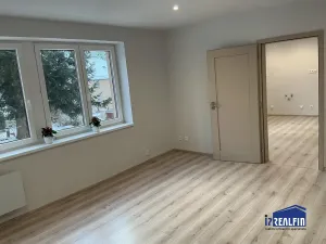 Prodej bytu 2+kk, Liberec, Červeného, 64 m2