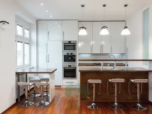 Prodej bytu 3+kk, Praha - Vyšehrad, Neklanova, 67 m2