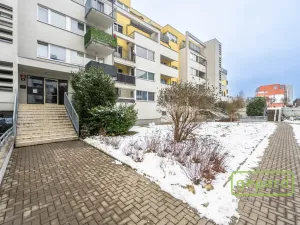 Pronájem bytu 2+kk, Praha, Chlebovická, 53 m2