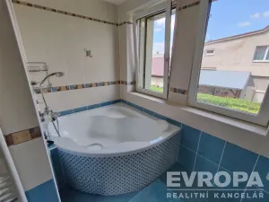 Prodej rodinného domu, Uhlířské Janovice, Kolínská, 495 m2