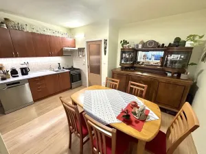 Prodej bytu 4+kk, Pardubice, Mladých, 69 m2