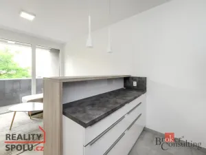 Pronájem bytu 2+kk, Plzeň - Doubravka, Na Kovárně, 44 m2