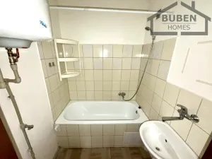 Pronájem bytu 2+1, Tisová, 74 m2