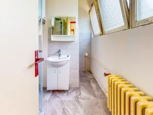 Prodej rodinného domu, Vysoký Chlumec, 212 m2