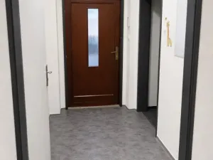 Pronájem kanceláře, Praha - Holešovice, Přístavní, 100 m2