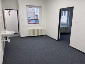 Pronájem kanceláře, Praha - Holešovice, Přístavní, 100 m2