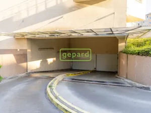 Prodej garážového stání, Praha, náměstí Přátelství, 25 m2