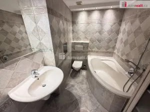 Pronájem bytu 2+kk, Praha - Břevnov, Hošťálkova, 56 m2