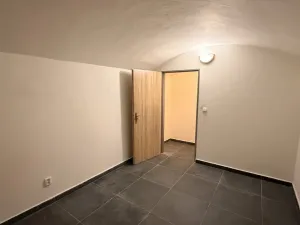 Pronájem bytu 3+1, Plzeň, Husova, 105 m2