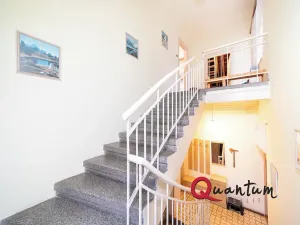 Prodej rodinného domu, Praha - Žižkov, V zahrádkách, 145 m2