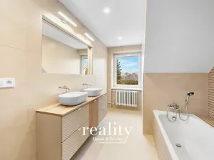 Pronájem rodinného domu, Dobšice, Horní, 220 m2