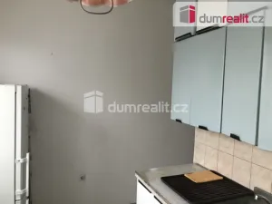 Pronájem bytu 2+1, Praha, Na Petřinách, 54 m2