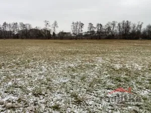 Prodej komerčního pozemku, Opava - Komárov, Ostravská, 11000 m2