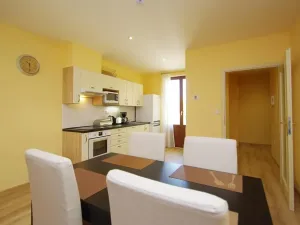 Pronájem bytu 3+1, Praha - Vinohrady, Máchova, 100 m2