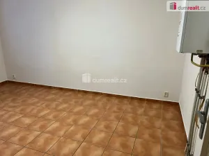 Pronájem bytu 2+1, Cheb, Hálkova, 52 m2