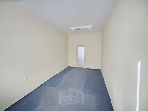 Pronájem kanceláře, Jindřichův Hradec, Pravdova, 14 m2