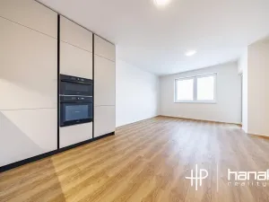 Pronájem bytu 2+kk, Olomouc, Loudova, 57 m2