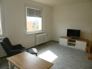 Pronájem bytu 2+1, Děčín - Děčín VI-Letná, Školní, 50 m2