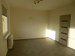 Pronájem bytu 2+1, Děčín - Děčín VI-Letná, Školní, 50 m2